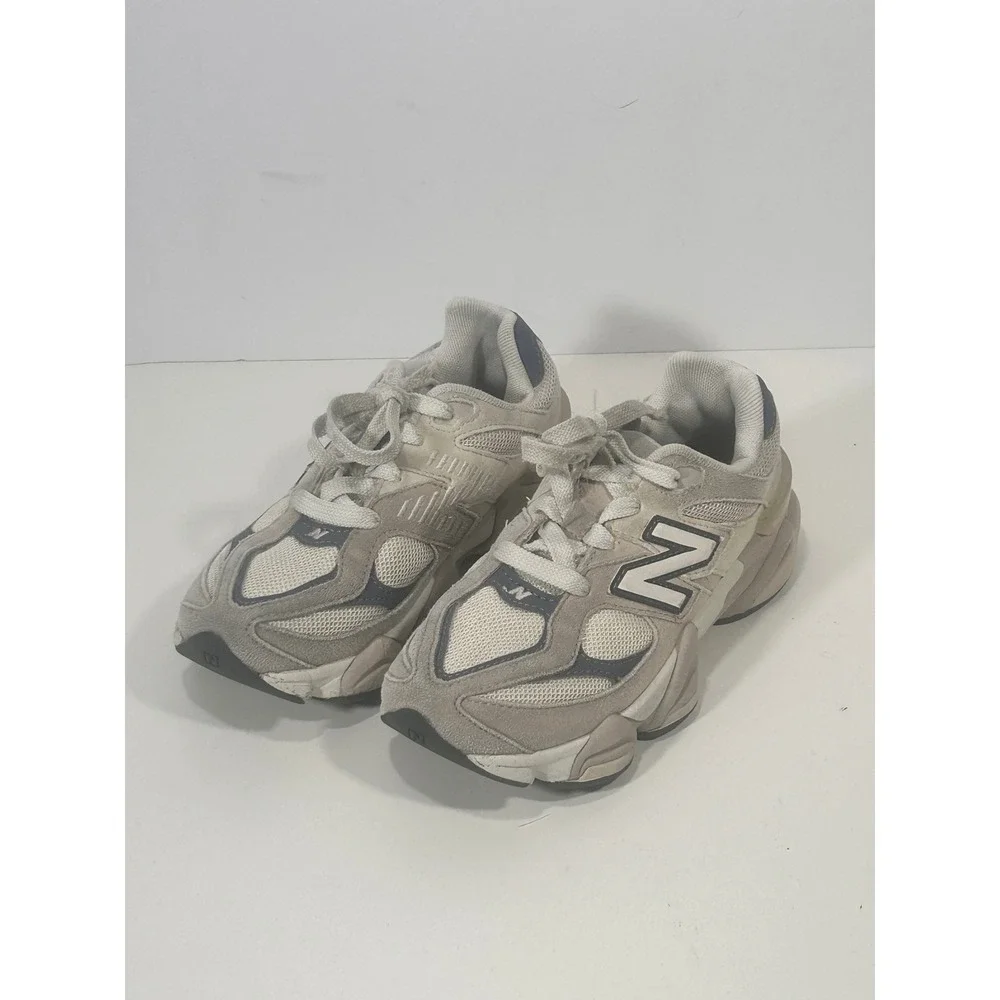 New Balance 9060 Rain Cloud Grey Navy Boys Size 2 PC9060EB Sneakers